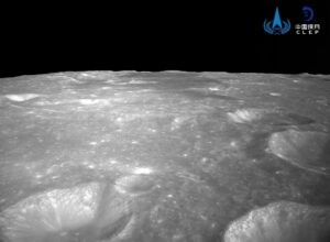Muestras de la sonda china Chang'e-6 sugieren un 'océano de magma' en la Luna primitiva