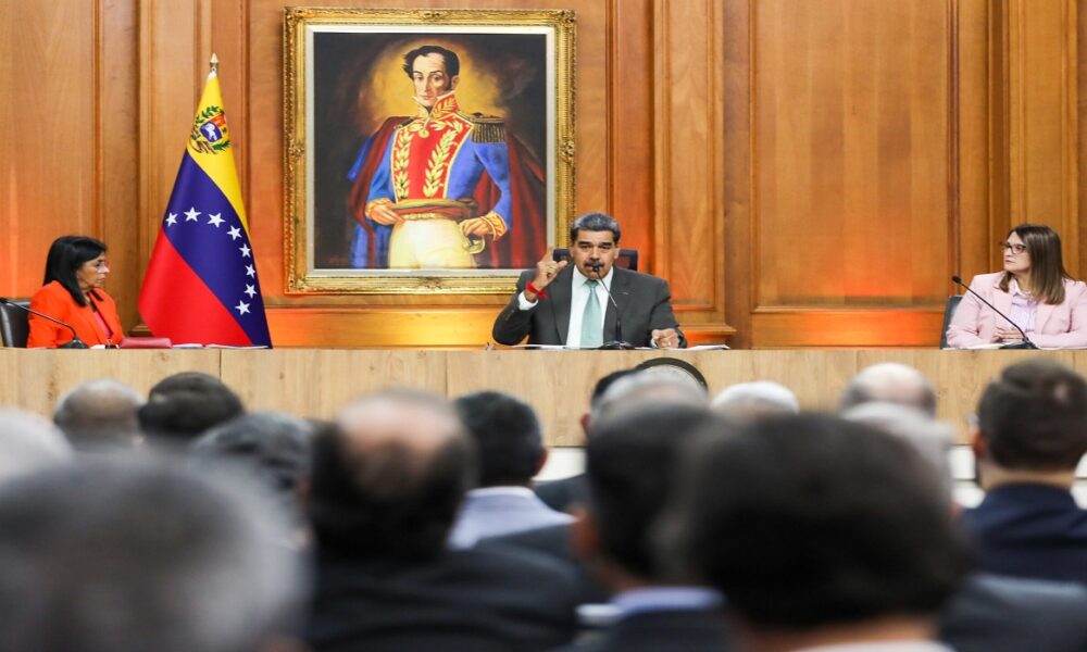Maduro ordenó establecer nuevos mecanismos para proteger sistema cambiario -Agencia Carabobeña de Noticias – ACN – Economía