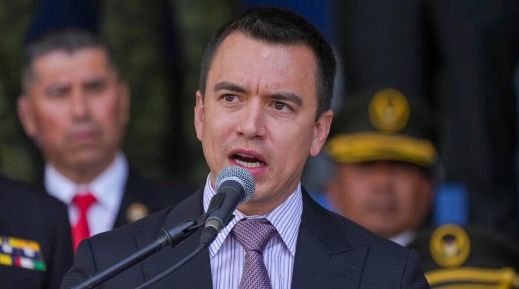 Noboa vuelve a nombrar a Gellibert como vicepresidenta de Ecuador en plena campaña - AlbertoNews