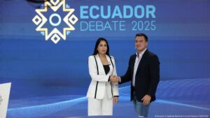Noboa y González en acalorado debate presidencial – DW – 24/03/2025