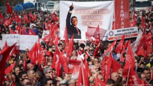 Nueva protesta en Estambul contra la detención de Imamoglu – DW – 29/03/2025