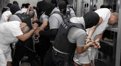 Plataforma Unitaria pide que migrantes presos no sean "mercancía de canje"