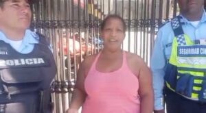 PoliLa Guaira rescató a niño con discapacidad y lo entregó a su mamá
