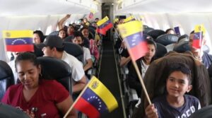 Presidente Maduro: Gran Misión Vuelta a la Patria reunifica a las familias del país - Yvke Mundial