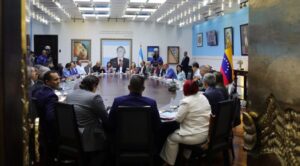 Presidente Maduro lidera Consejo de Ministros