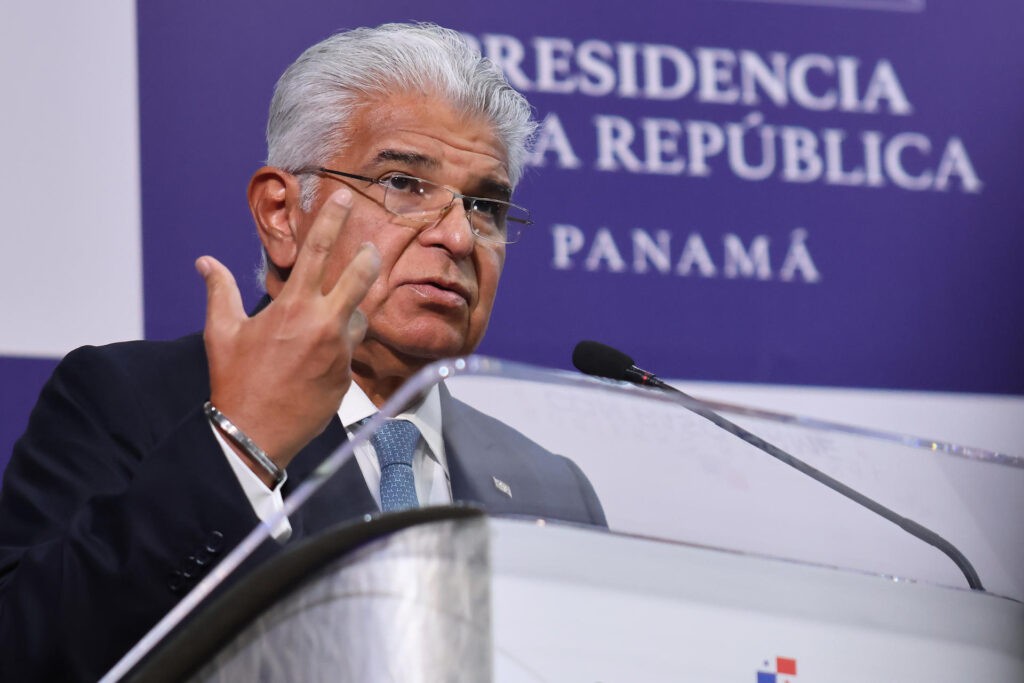 Presidente de Panamá se reúne con su homólogo alemán y con el rey Felipe VI en Uruguay - AlbertoNews