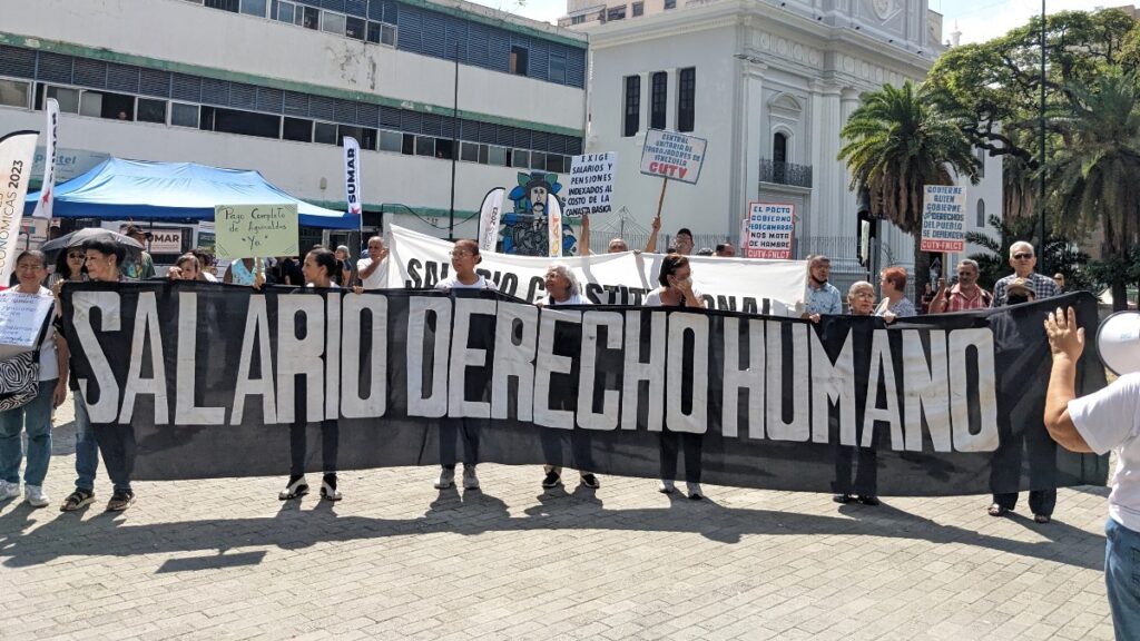 Provea recuerda que se cumplen tres años sin aumento salarial