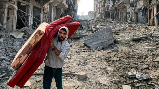 Reino Unido avisa a Israel de que no restablecer electricidad en Gaza contraviene la ley - AlbertoNews