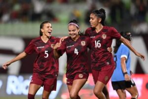 Selección femenina de fútbol de Panamá tendrá dos amistosos frente a Venezuela - AlbertoNews