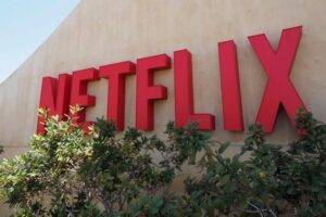 Serie de Netflix inspira a un adolescente a asesinar a su madre - AlbertoNews