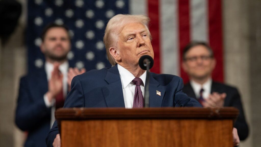 The New York Times denunció que la gestión de Donald Trump lleva a cabo tácticas de intimidación contra periodistas
