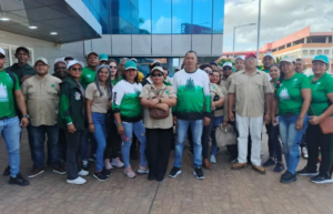 Trabajadores de la estatal Maderas del Orinoco claman justicia laboral