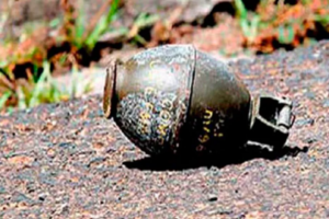 Tres niños mueren al detonar una granada con la que jugaban