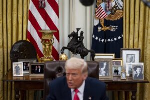 Trump amenaza con declarar sanciones "a gran escala" contra Rusia para forzar una paz definitiva en Ucrania