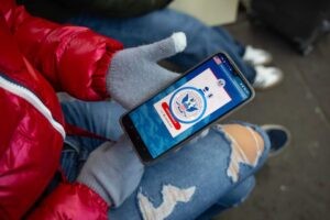 Trump lanza CBP Home para que migrantes se autodeporten