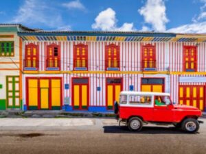 Turismo interno en 2024: menos viajes, menor gasto y cambios en los desplazamientos | Regiones | Economía