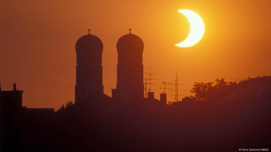 Un eclipse parcial es visible hoy en medio hemisferio norte – DW – 29/03/2025