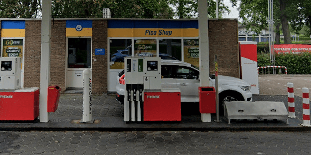 Un ladrón se entrega a la Policía casi diez años después para confesar que robó «unos cientos de euros» de una gasolinera