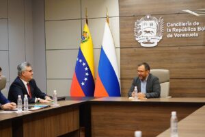 Venezuela y Rusia buscan “fortalecer vínculos”
