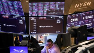 Wall Street cae fuertemente por la amenaza de una recesión en EEUU