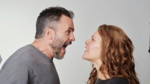 el dilema que se plantean Juan Pablo Raba y Cristina Umaña en su nueva obra