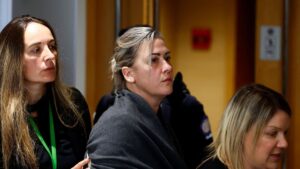 la hija de Dominique Pelicot, Caroline, acusó a su padre de violación