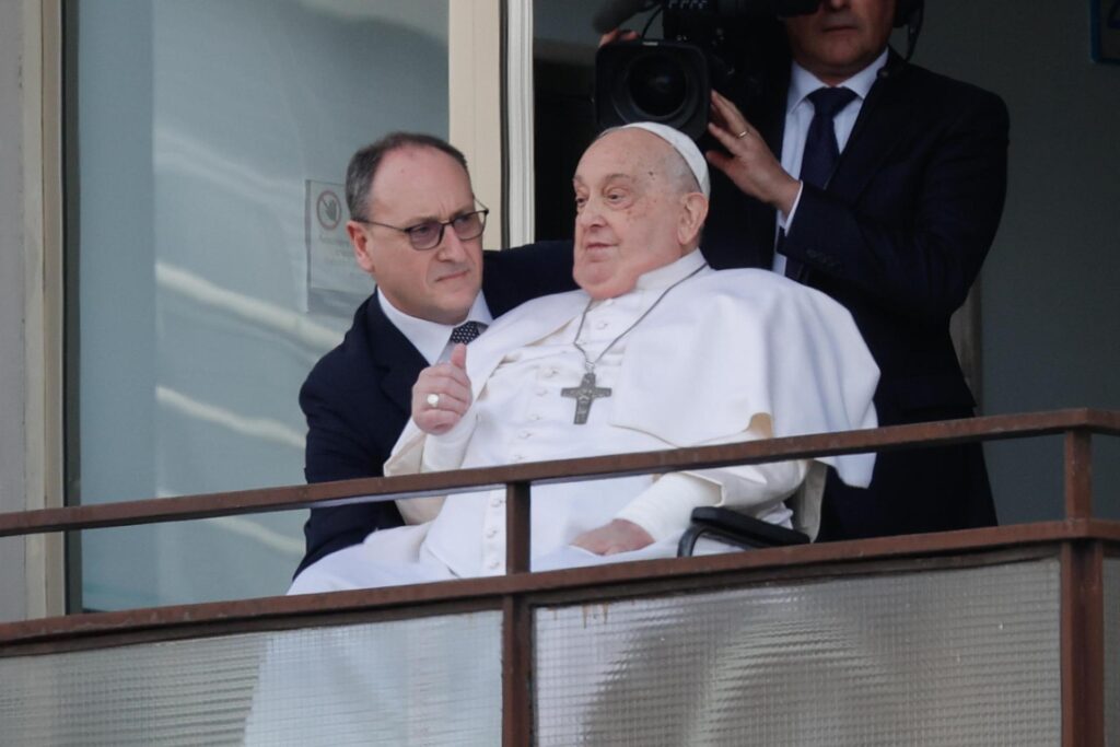 médico que trató al papa Francisco
