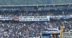 "Movete, Millos, movete": hinchas azules, impotentes ante el pobre juego del equipo
