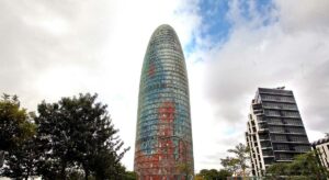 Meta y su coordinador de contenidos rompen en Barcelona y dejan 2.000 empleos en el aire