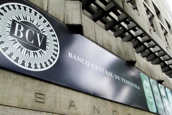Banca y Negocios