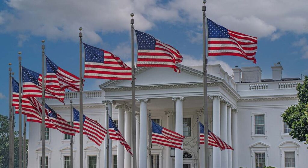 A qué hora anunciará Donald Trump los nuevos aranceles este miércoles