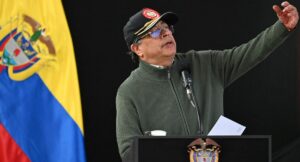 Alcalde Galán contradijo a Gustavo Petro sobre fiebre amarilla en Bogotá