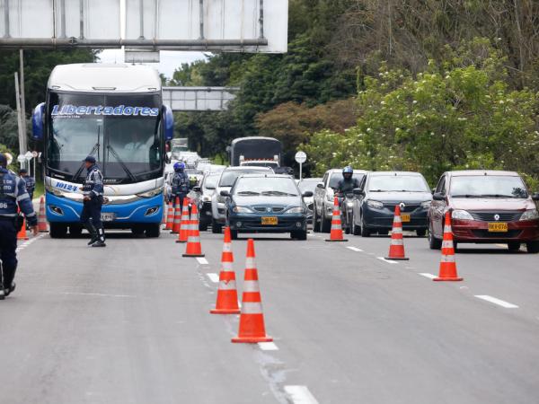 Así se movilizaron los colombianos durante Semana Santa | Regiones | Economía