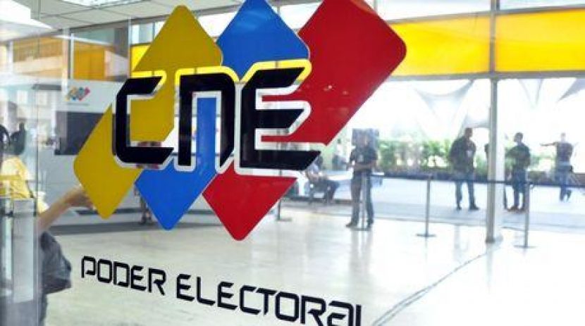 CNE contactó a miembros de mesa para elecciones del 25 de mayo