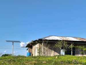 Campesinos colombianos afrontan reto de mantener los paneles solares que mejoran sus vidas : IPS Agencia de Noticias