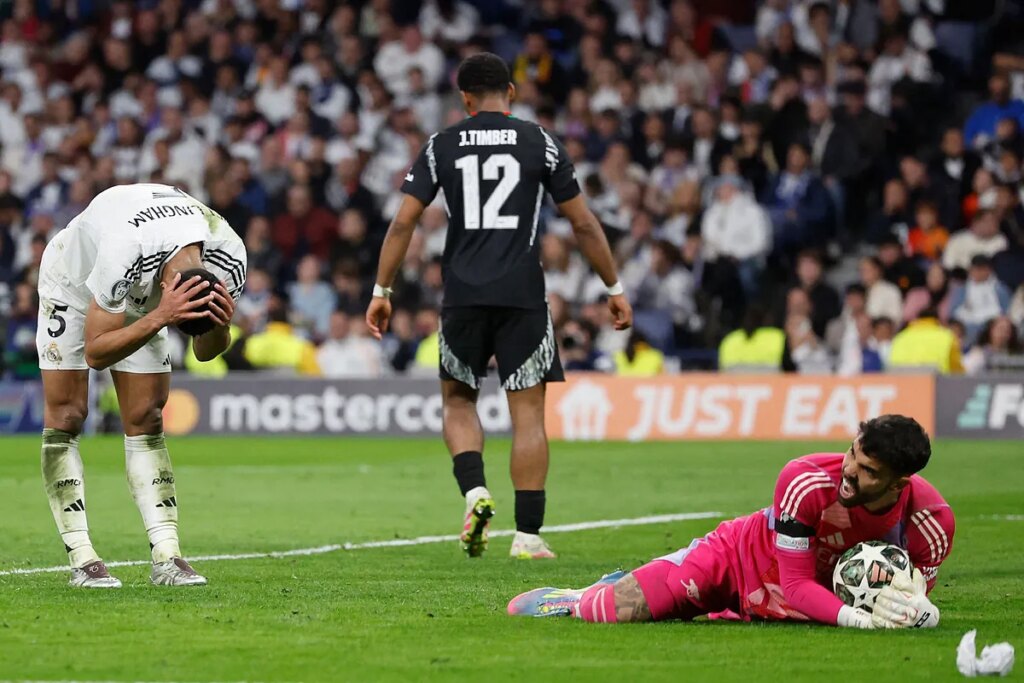 Champions: El Madrid sucumbe a su impotencia y Ancelotti inicia el 'via crucis' | Champions League 2024