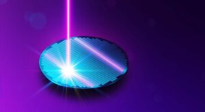 China acelera en la guerra de los chips contra EEUU con el retorno de cerebros a costa de ASML