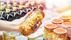 Cinco soluciones para comer legumbres envasadas y evitar el malestar