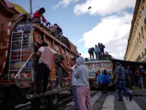 Comité intergremial pide proteger integridad de quienes se movilizan en Bogotá en medio de protestas | Gobierno | Economía
