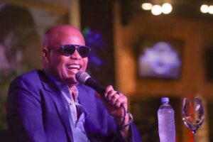 Confirman muerte del merenguero Rubby Pérez tras colapsar techo de una discoteca en Santo Domingo - AlbertoNews