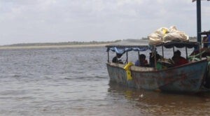 Continúa búsqueda de un niño de 11 años desaparecido en el río Orinoco