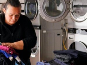 Cuidadores no pagos podrán acceder a una pensión tras aprobación de esta nueva ley | Gobierno | Economía