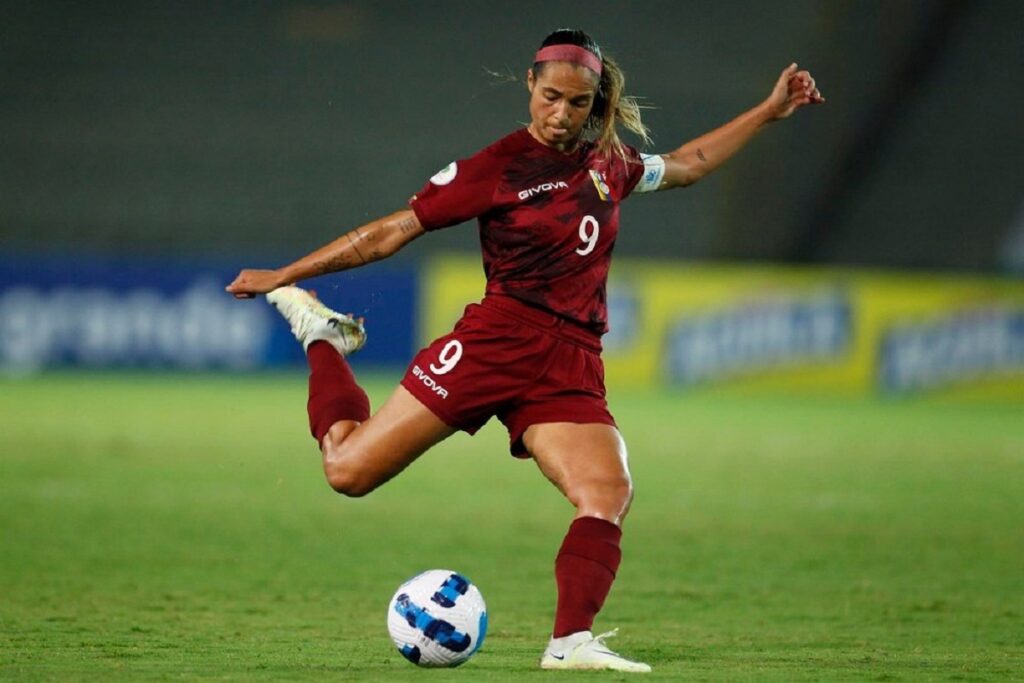 Pamela Conti Deyna Castellanos