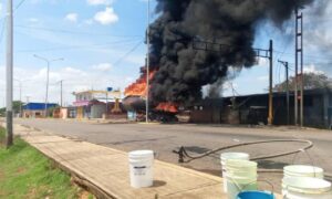 Diez afectados por incendio de cisterna en Guárico
