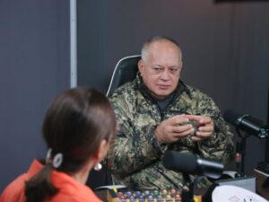 Diosdado Cabello denunció sin pruebas que EEUU se “está robando” a niños venezolanos
