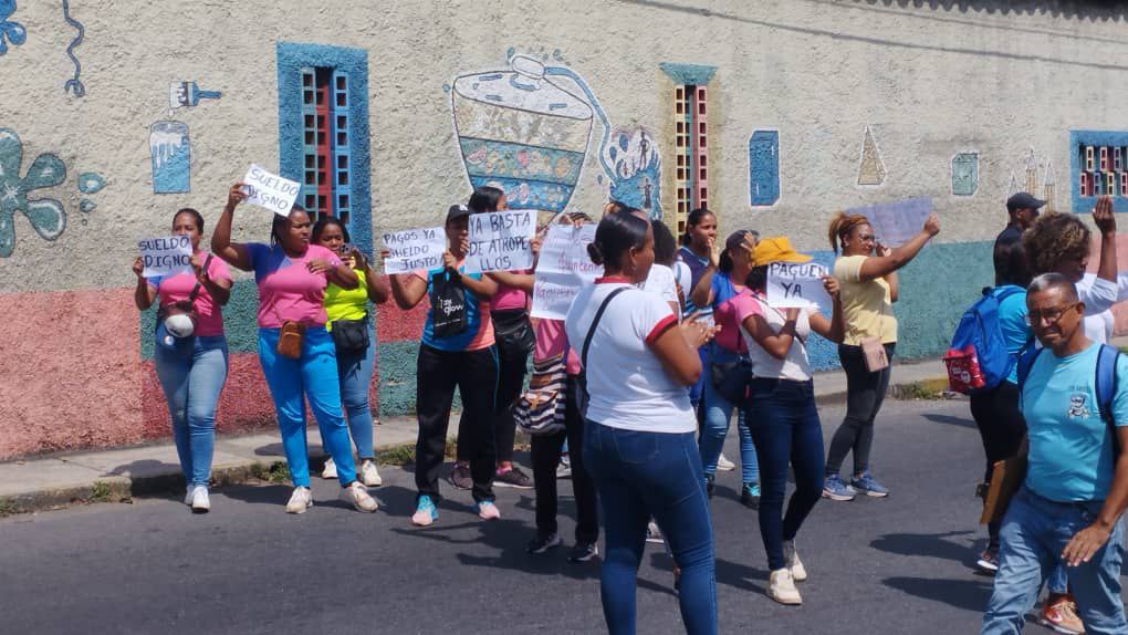 municipio Acevedo protesta docentes