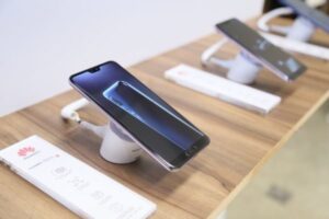 EEUU exime de aranceles a teléfonos inteligentes y computadoras