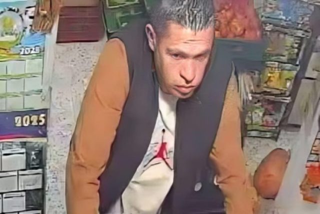 ESTAFADOR AL ACECHO DE LOS COMERCIANTES