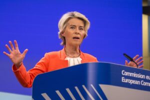 Economía-. Von der Leyen pide a Pekín apoyar un sistema "fuerte, libre y justo" frente a la guerra arancelaria de Trump