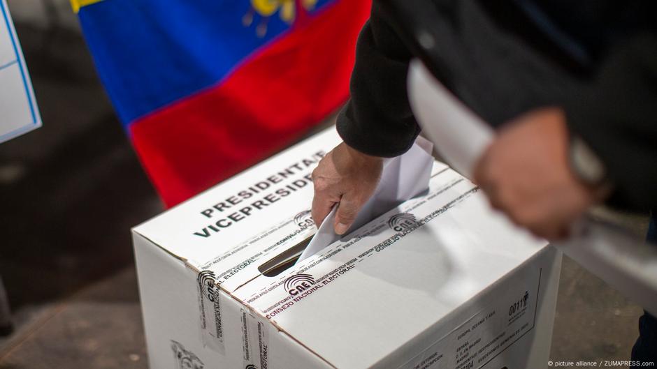Ecuador inaugura votaciones del balotaje en el exterior – DW – 13/04/2025